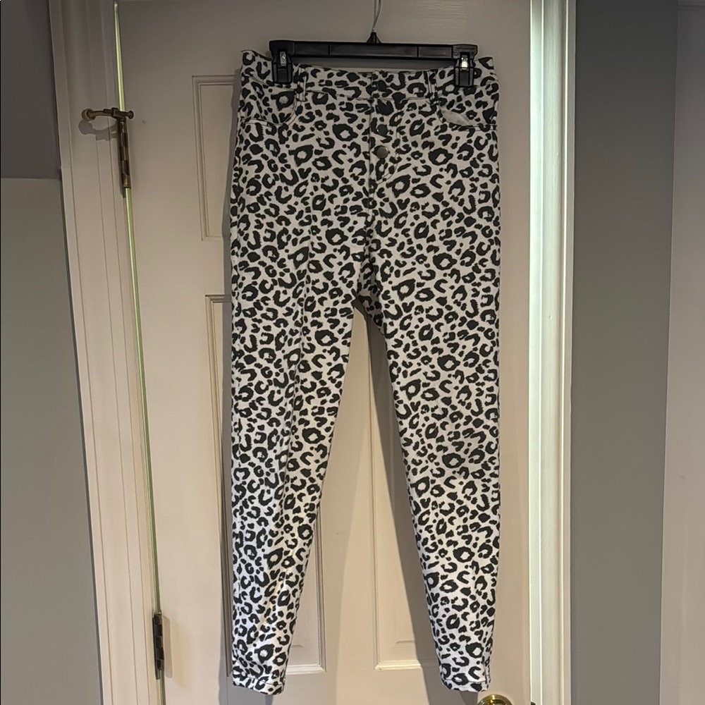 Hardly Work Cheeta Denim Pants Size S
